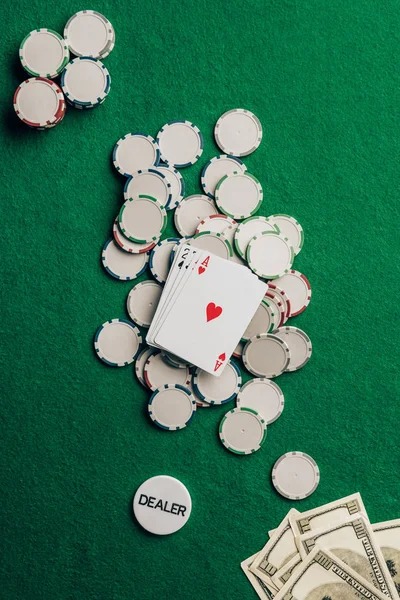 Mobile gaming with e-wallet payment security